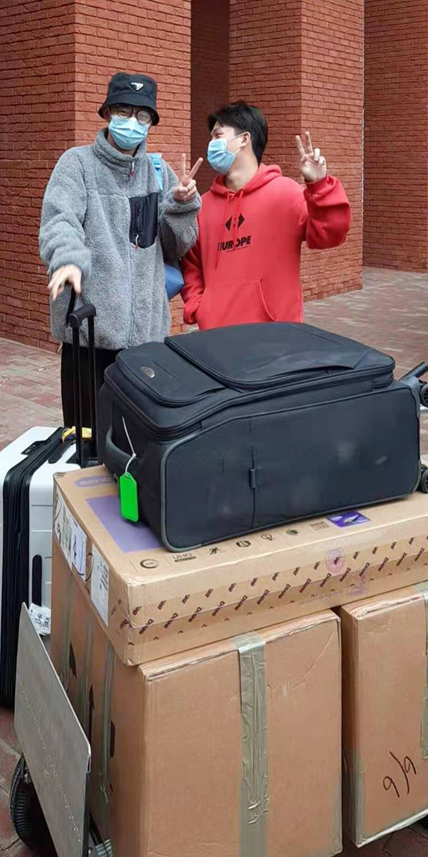 5 - 我们的客户 - 英国远方速递